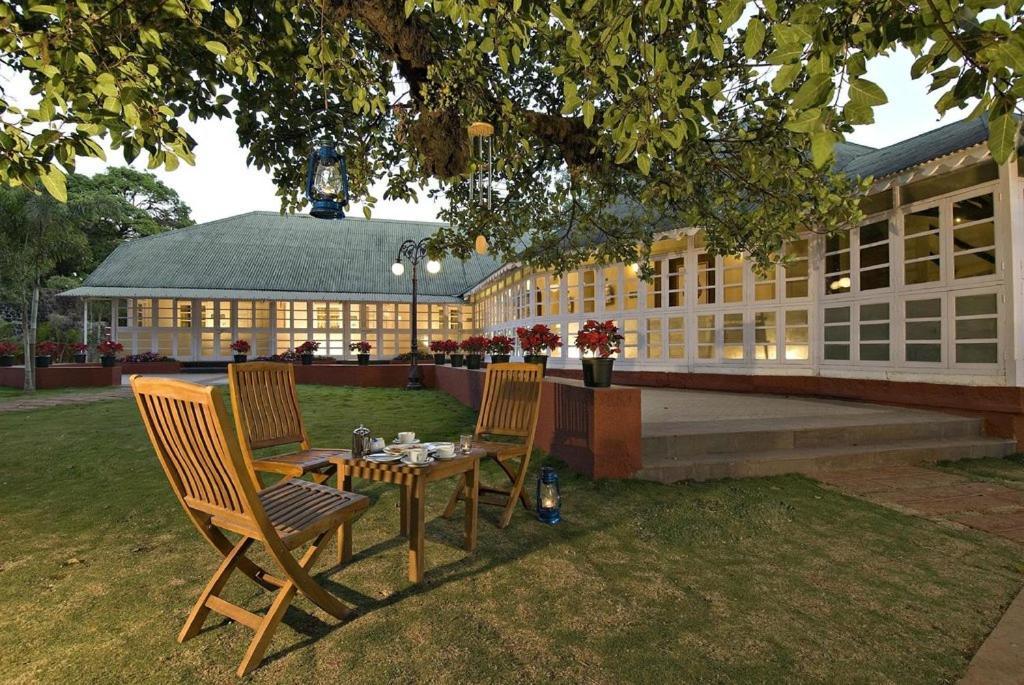 Citrus Chambers Mahabaleshwar Hotel Luaran gambar