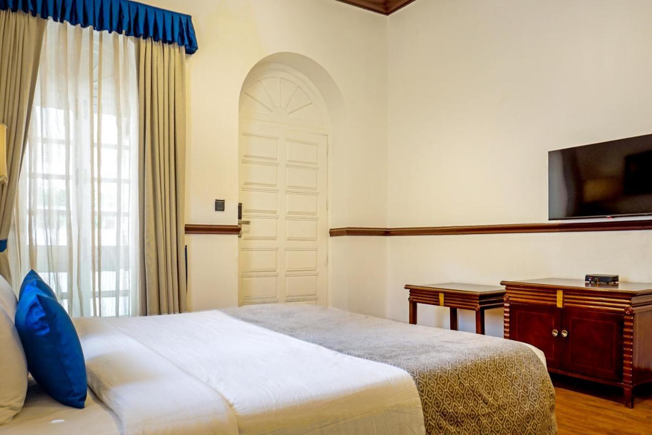 Citrus Chambers Mahabaleshwar Hotel Luaran gambar
