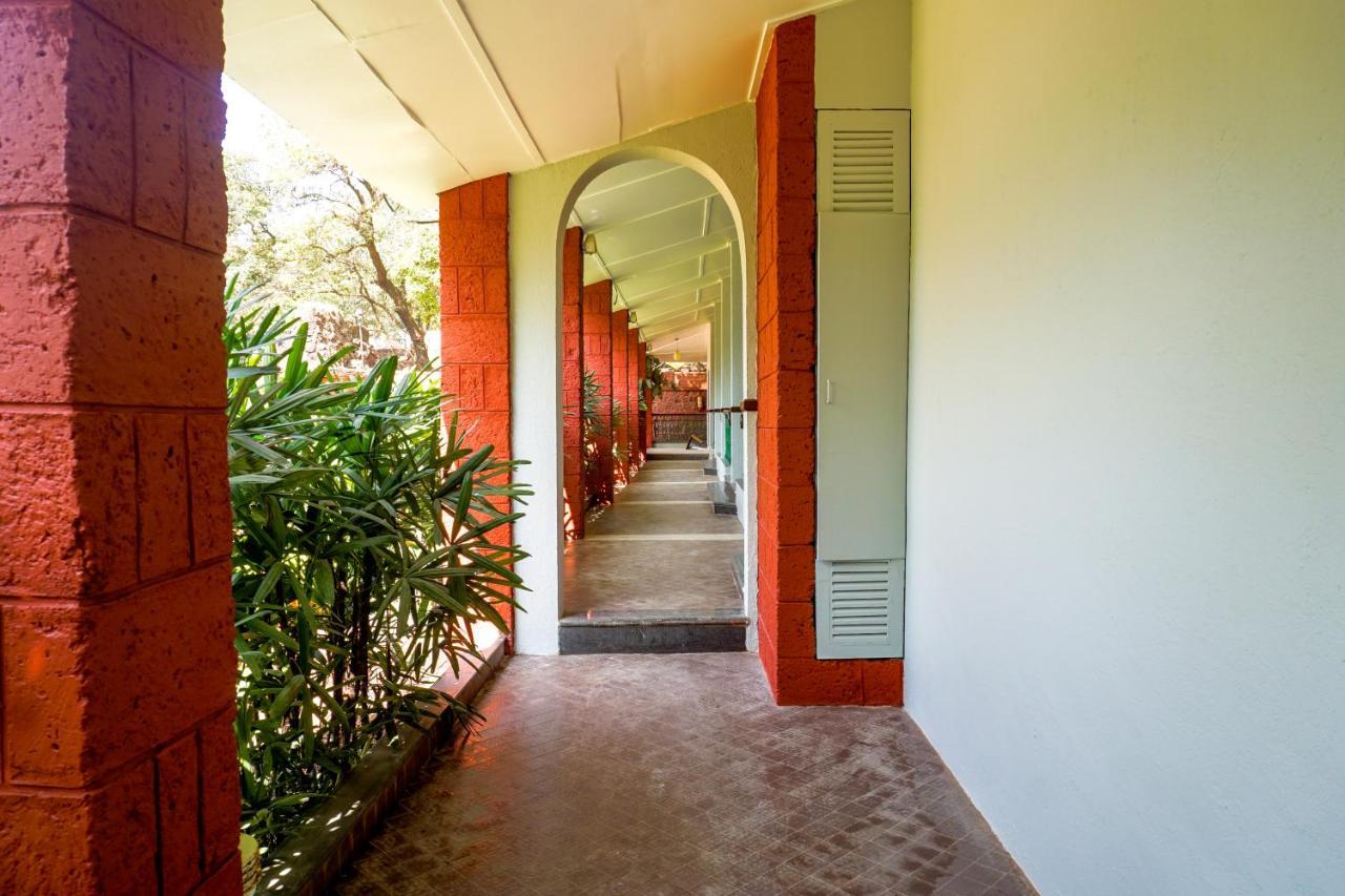 Citrus Chambers Mahabaleshwar Hotel Luaran gambar