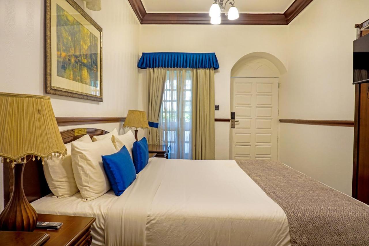 Citrus Chambers Mahabaleshwar Hotel Luaran gambar