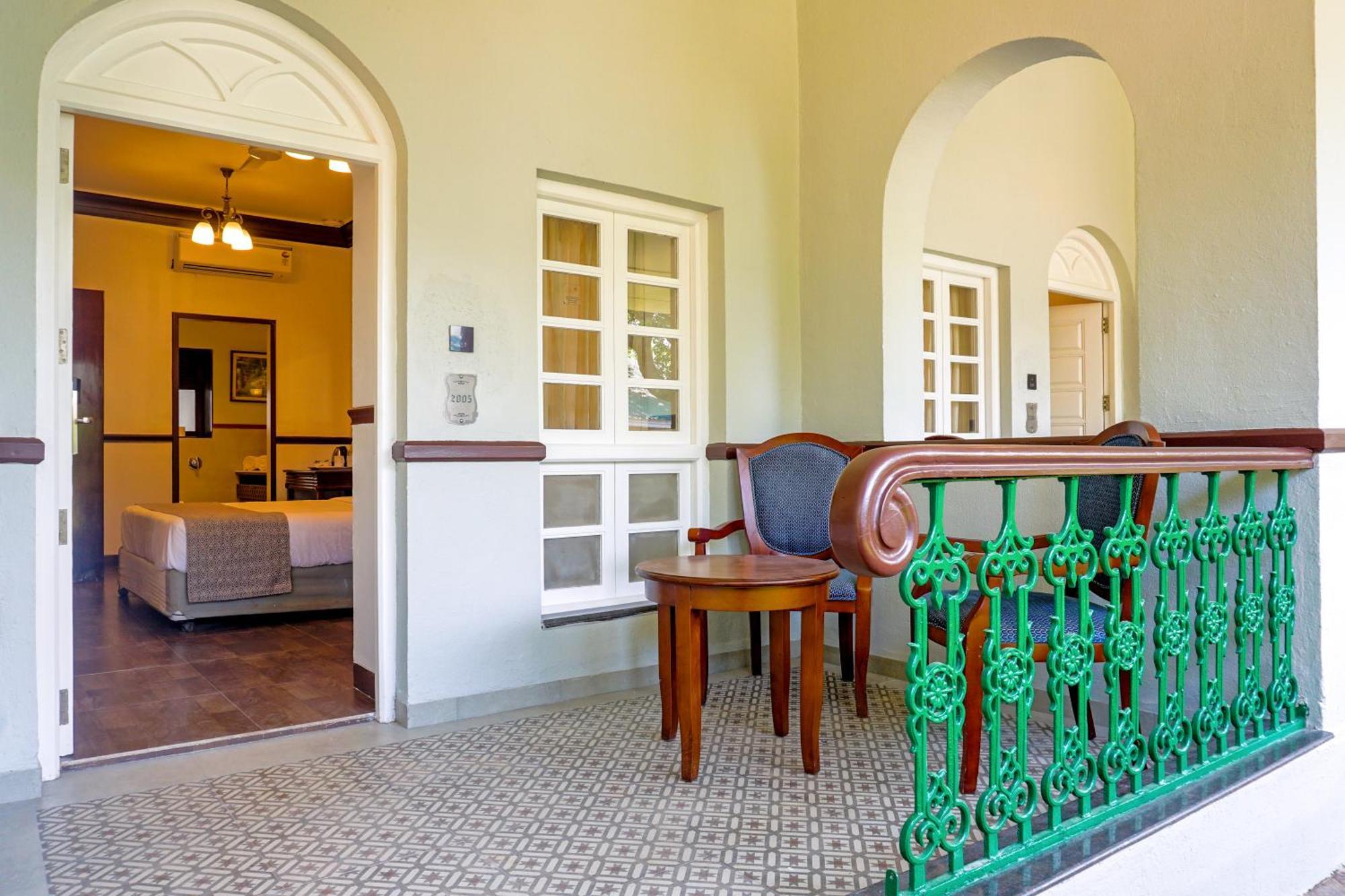 Citrus Chambers Mahabaleshwar Hotel Luaran gambar